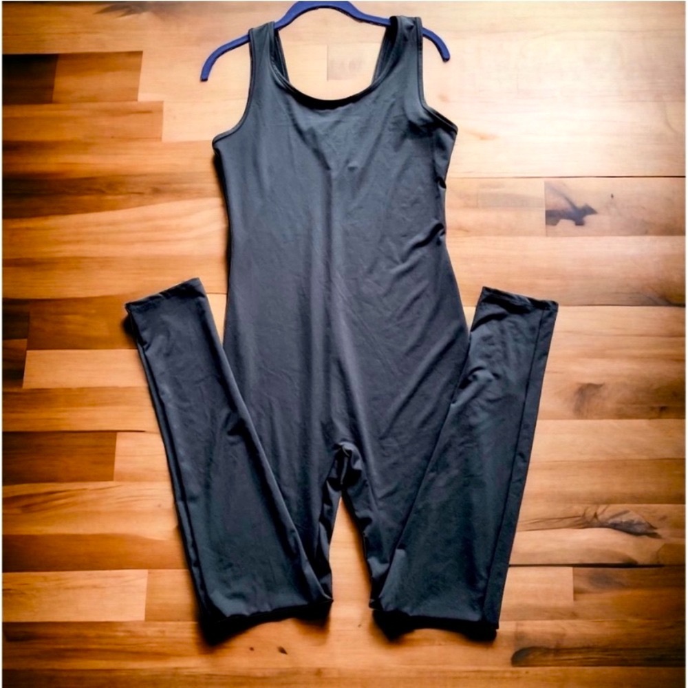 🔥NWT Fashion Nova Jumpsuit